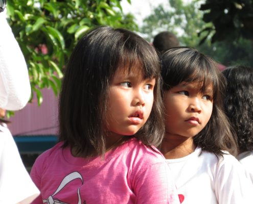 nenes escola indonesia Berta Torras